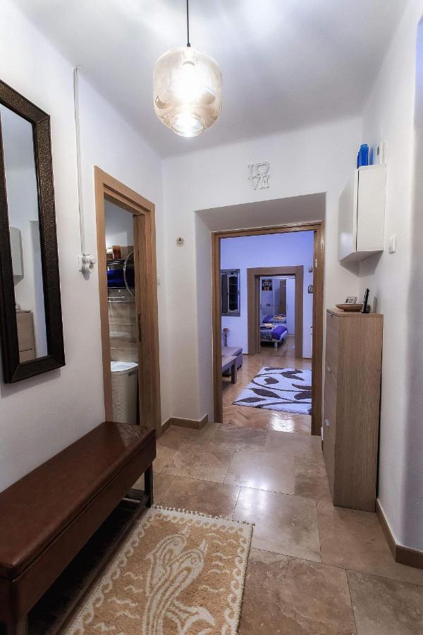 Brasov Centrul Vechi - 67Sqm - 2Min To Counsel Square 아파트 외부 사진