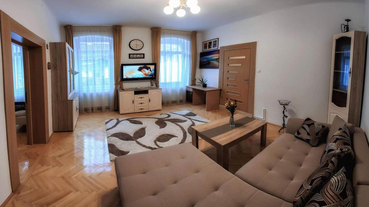Brasov Centrul Vechi - 67Sqm - 2Min To Counsel Square 아파트 외부 사진