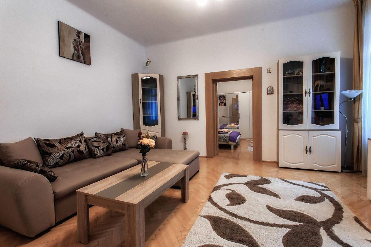 Brasov Centrul Vechi - 67Sqm - 2Min To Counsel Square 아파트 외부 사진